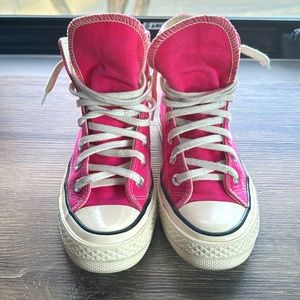 EUC Converse All Star High Tops Unisex M-3 W-5